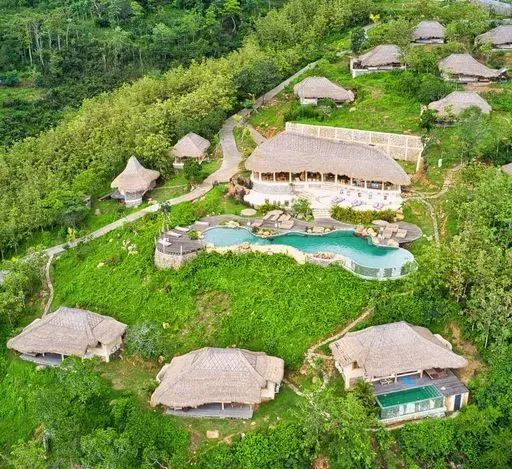 Mathis Lodge Amed preview image