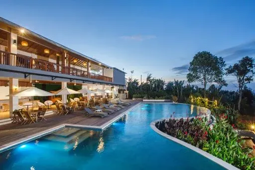 Giriwood Hotel & Villas in Bratan region of Bali