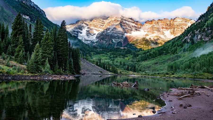 Maroon Bells in undefined region of undefined