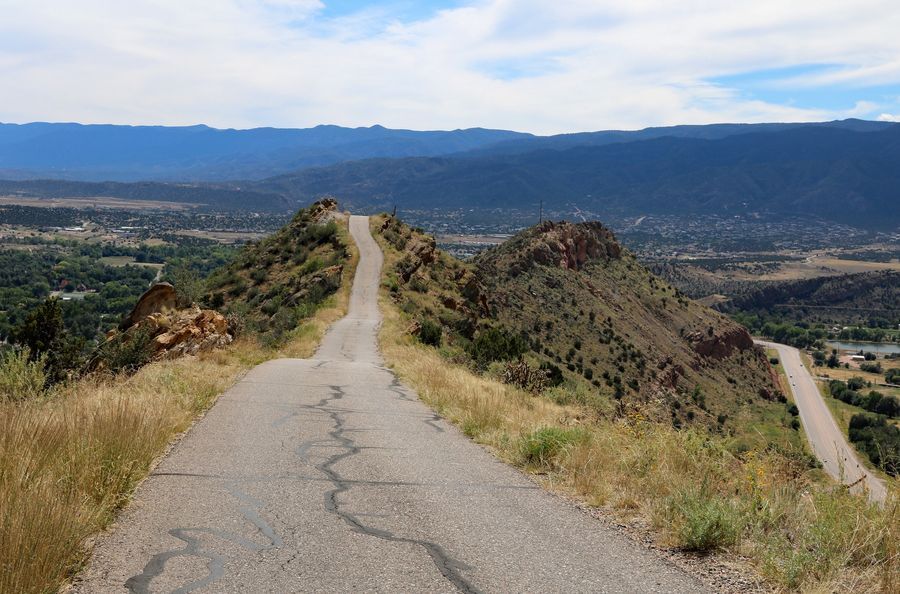 Skyline Drive in Colorado Springs region of Colorado