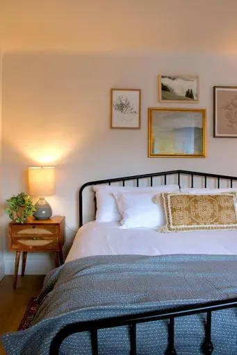Kinnikinnik Motor Lodge in Rocky Mountains region of Colorado