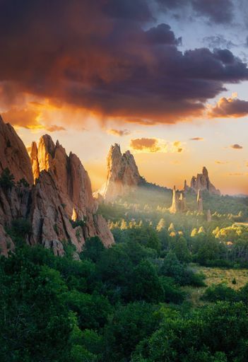 The Garden of the Gods activity image