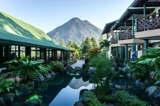 Arenal Observatory preview image