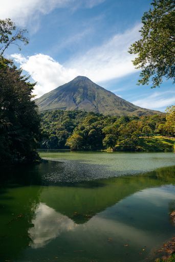 Arenal 1968 Volcano Trail activity image