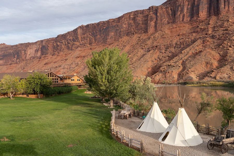 Red Cliffs Lodge in undefined region of undefined