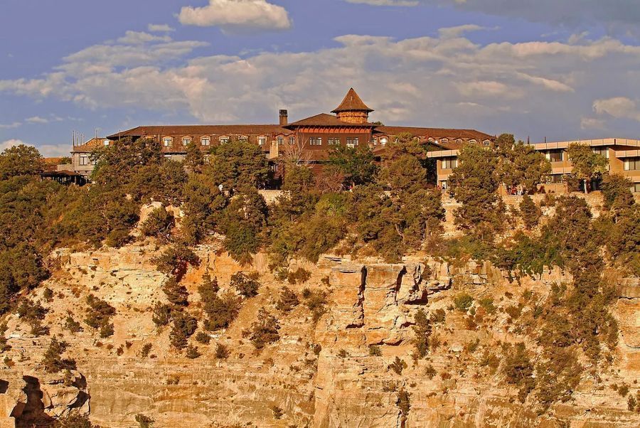 El Tovar Hotel in Grand Canyon region of Grand Circle