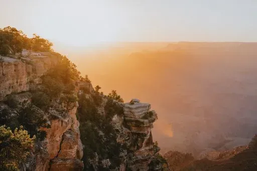 South Kaibab Trail in Grand Canyon region of Grand Circle