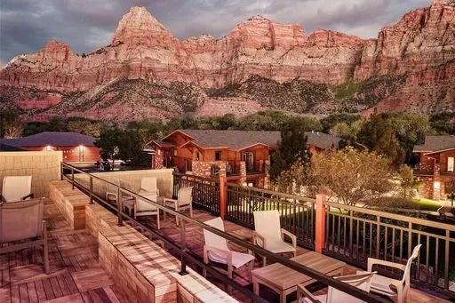Cable Mountain Lodge in Zion region of Grand Circle