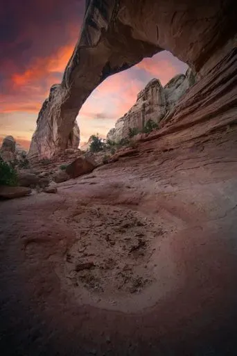 Hickman Natural Bridge in Capitol Reef region of Grand Circle