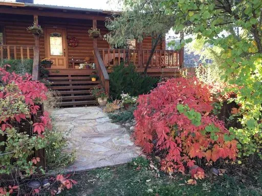Canyon Wren B&B in Monument Valley region of Grand Circle