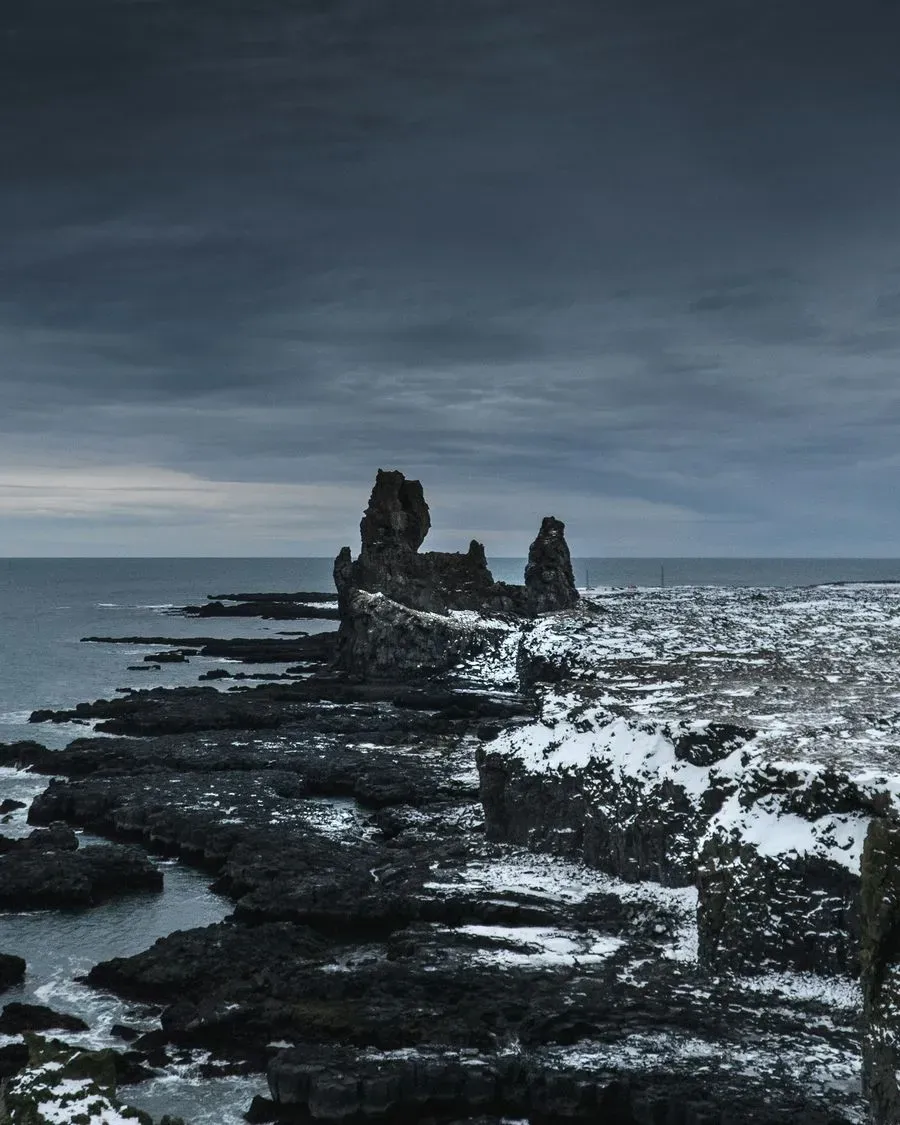 Malarrif Lighthouse & Lóndrangar, Snæfellsnes, Iceland · view 3