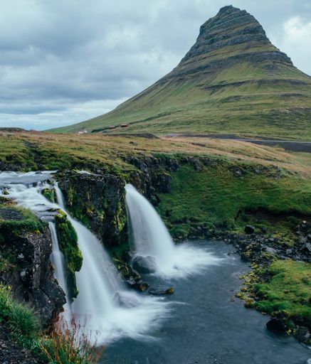 Kirkjufell Mountain activity image