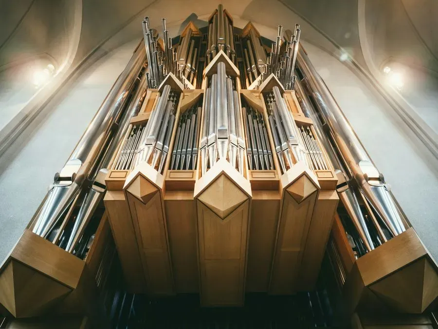 Hallgrimskirkja, Reykjavík, Iceland · view 3
