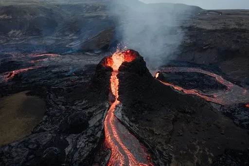 Volcanic Heli Tour in Reykjavík region of Iceland