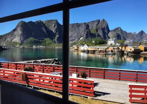 Olenilsøy Cabins in Moskenes region of Lofoten Islands