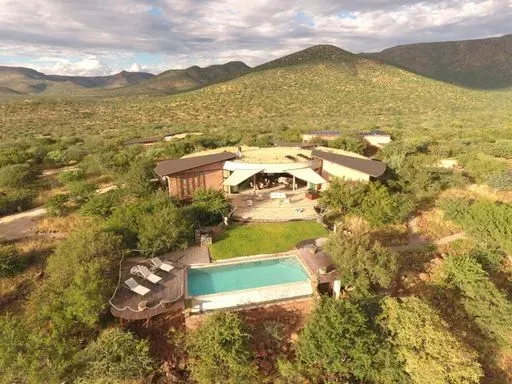 Omurenga Lodge in Spitzkoppe region of Namibia