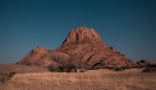 Spitzkoppe & The Bridge activity image