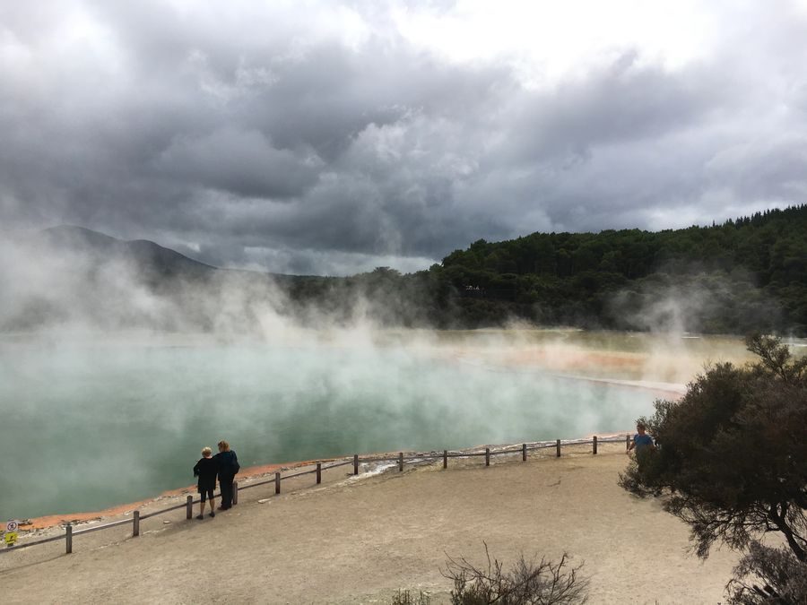 Wai-O-Tapu in undefined region of undefined