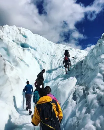 Fox Glacier Heli Tour in Glaciers region of New Zealand