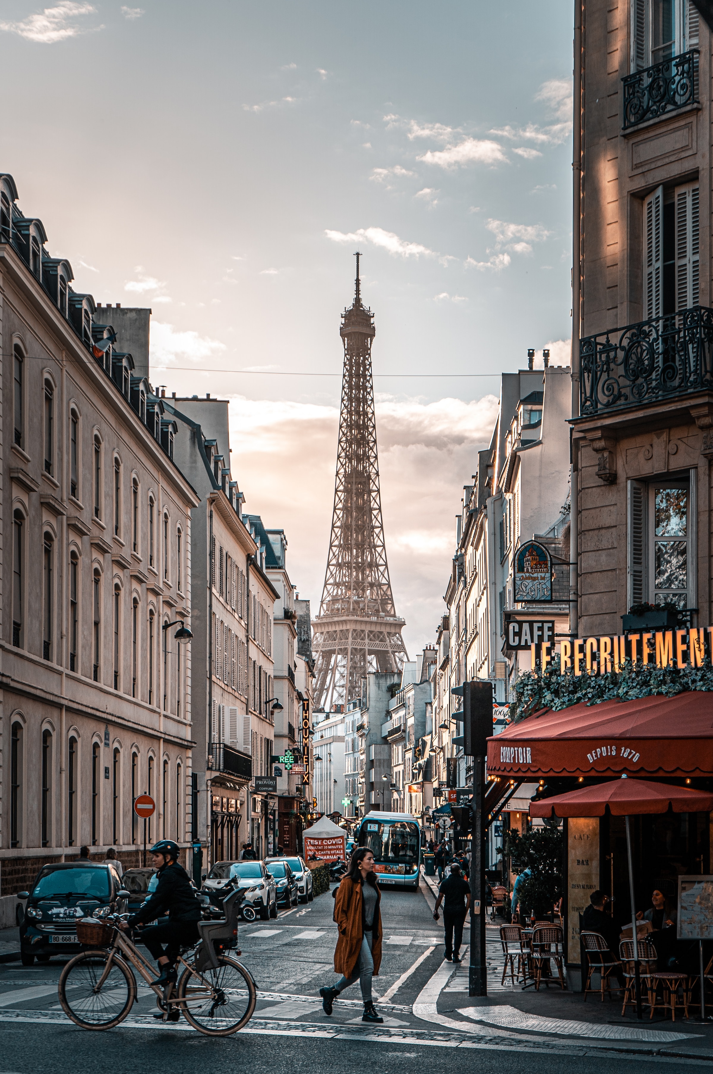 Parisian escape itineraries image