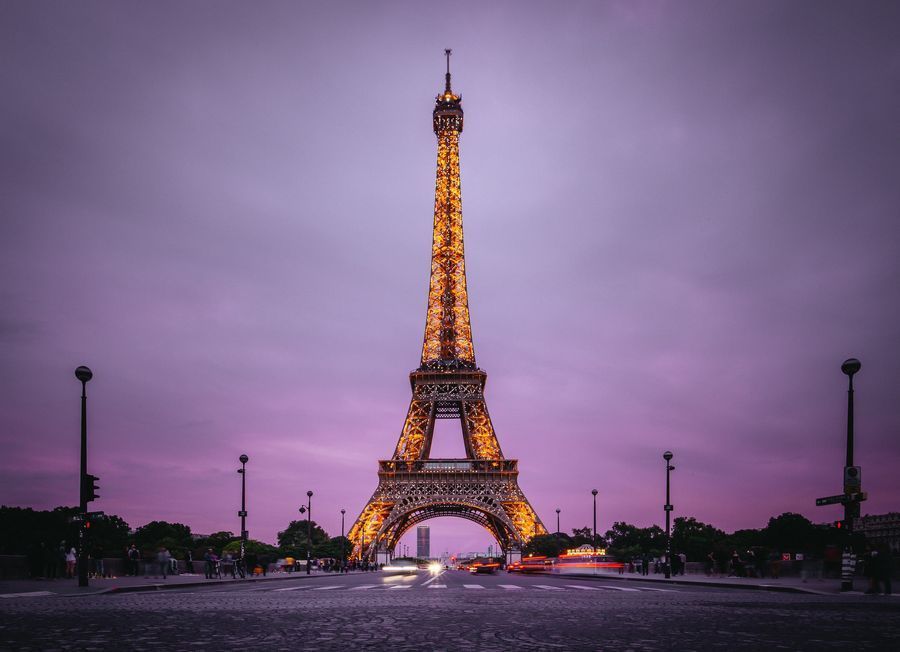 Eiffel Tower in undefined region of undefined