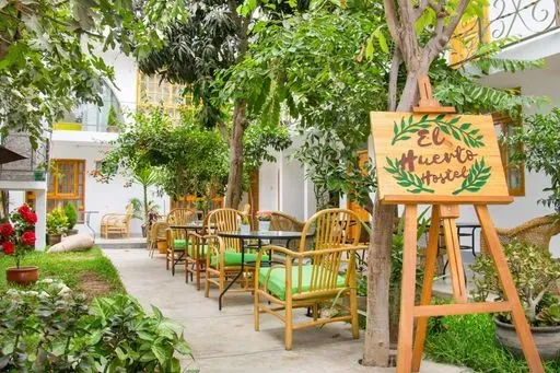 El Huerto Hostel in Ica region of Peru