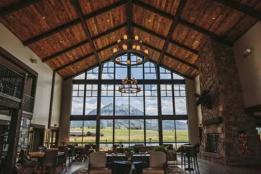 Sage Lodge in Mammoth region of Yellowstone