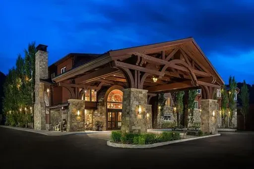 Wyoming Inn of Jackson Hole preview image
