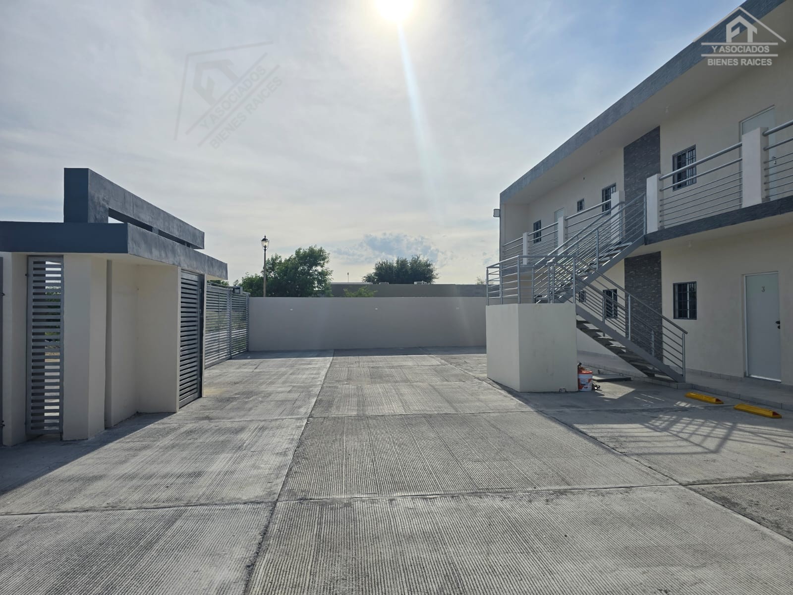 PEDREGAL DE SAN ANGEL #8340 FRACC. GRAND BLVD