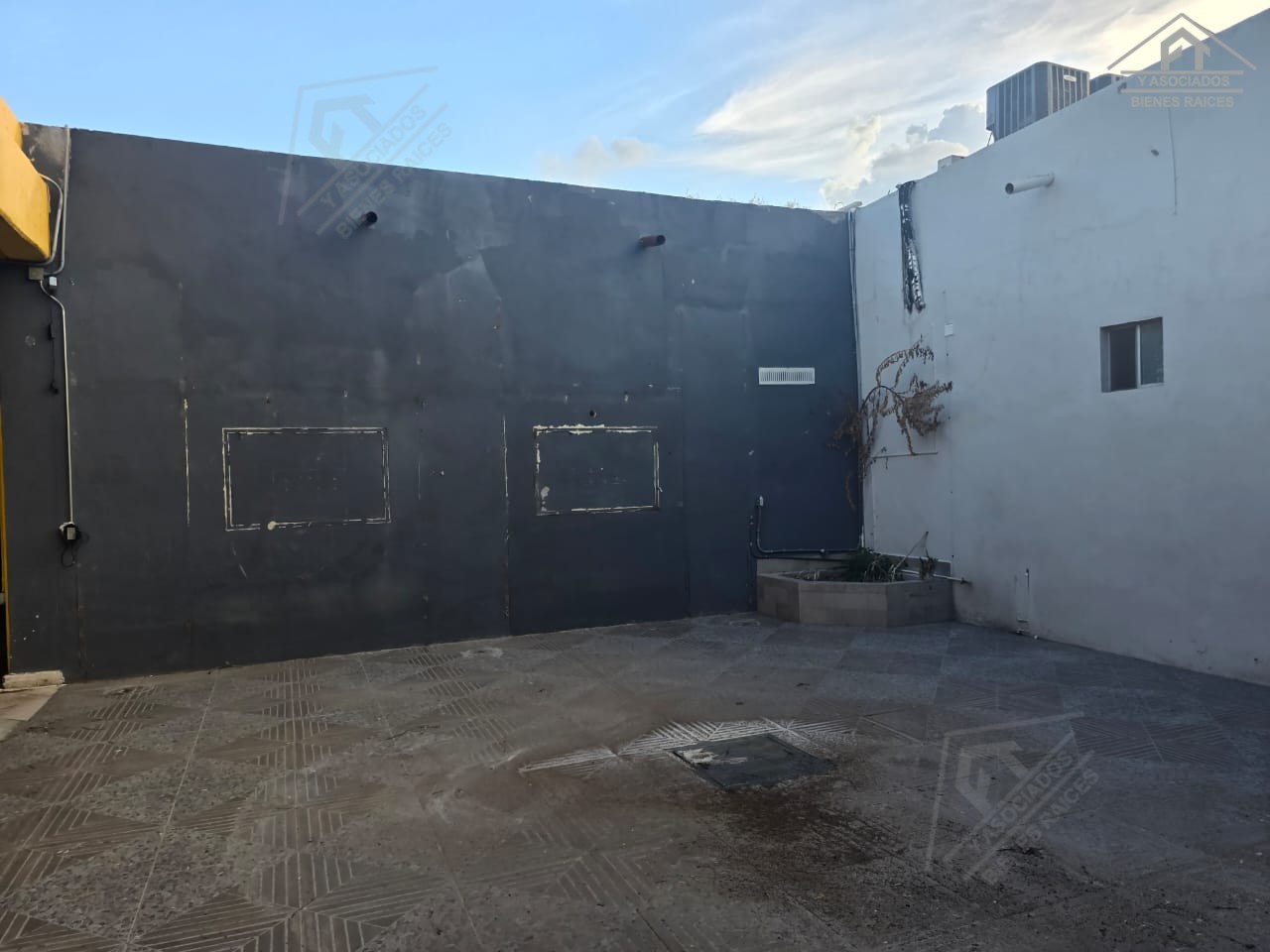 MENDOZA #1117, COL. CENTRO