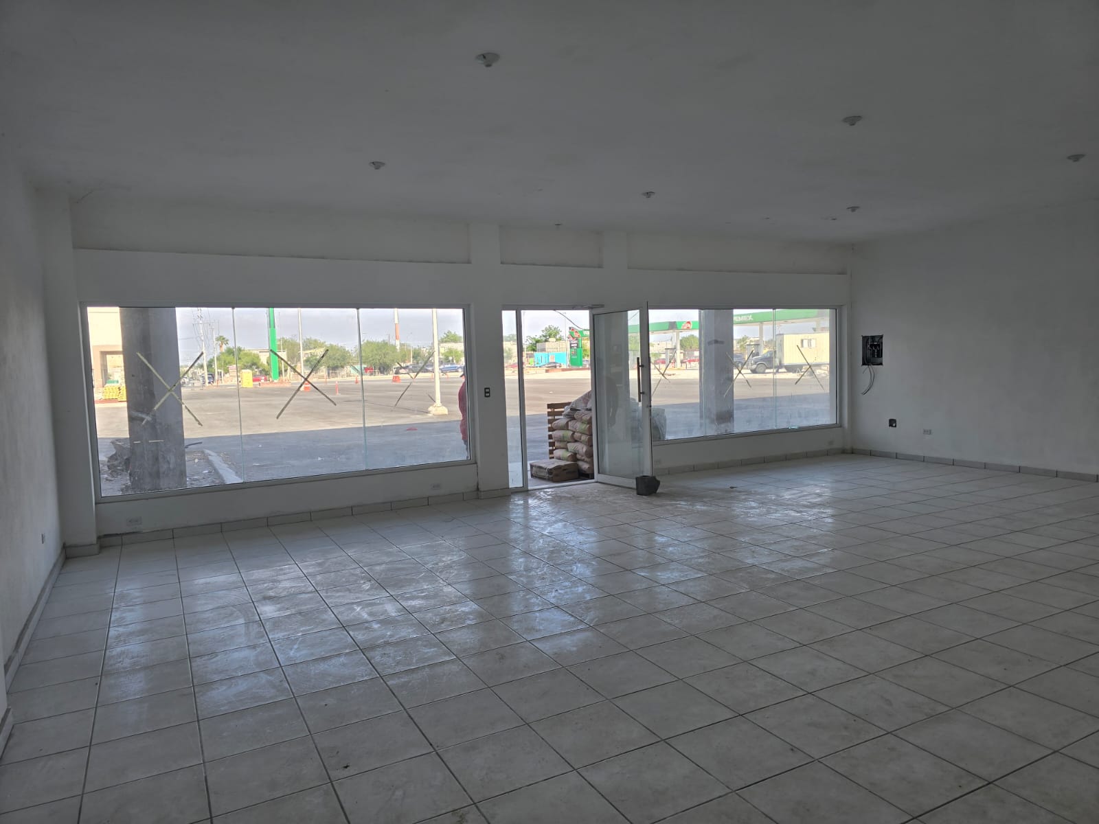PLAZA COMERCIAL TUXPAN