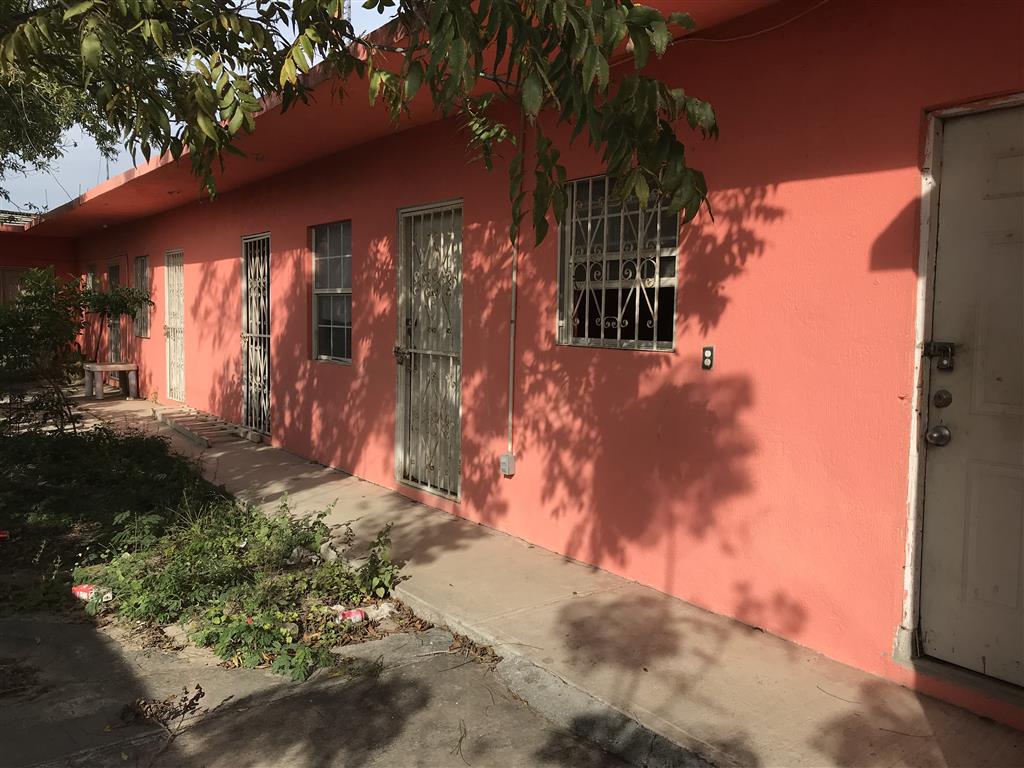 DIONISIO CARREON #1006, COL. BUENAVISTA