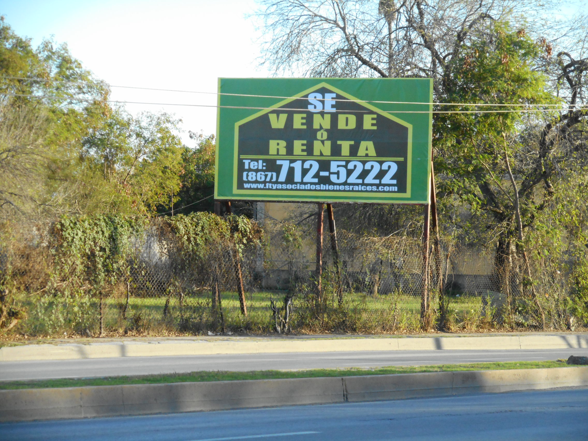 AV. REFORMA ESQ. GONZALEZ ORTEGA COL. MADERO