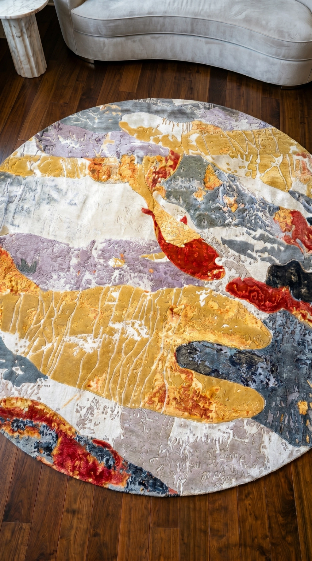 Bespoke Art Rugs: Elevating Modern Interiors with Functional Textile Masterpieces - Image 1