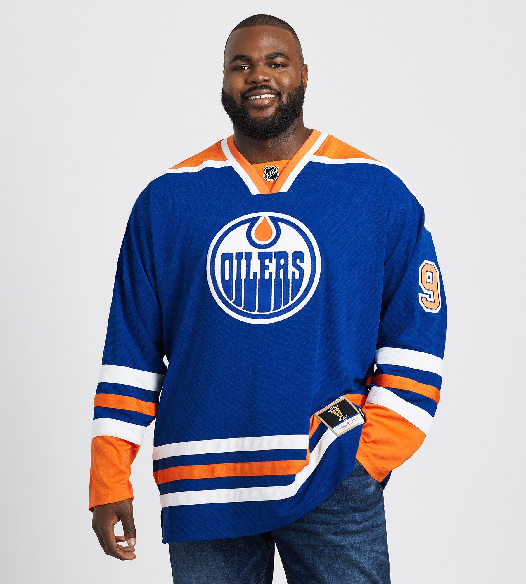 Oilers Heritage Collection: Men’s Classic Embroidered Hockey Jersey 2