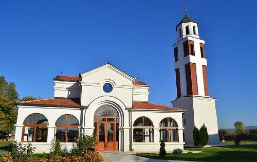 Црква Aпостола Петра и Павла