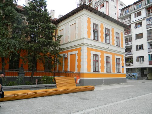 Гимназија Урош Предић