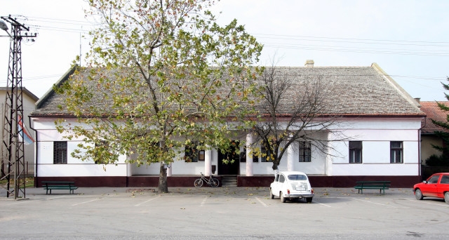 Класицистичка зграда
