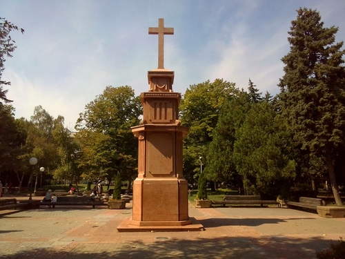 Крст св. Тројици