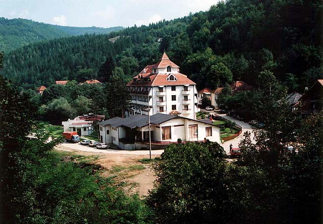 Луковска бања