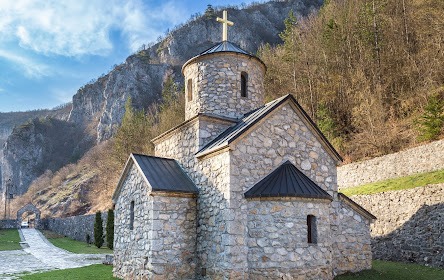 Манастир Калудра