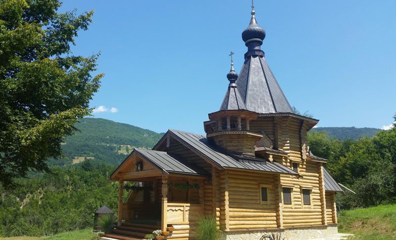 Манастир Светих царствених мученика Романових