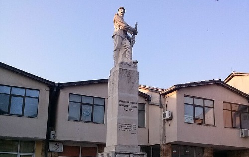 Споменик изгинулима 1912-19