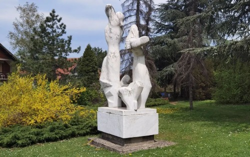 Споменик Мајкама и ћеркама Шумадије