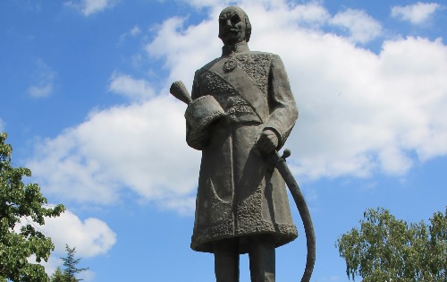 Споменик Милошу Великом 