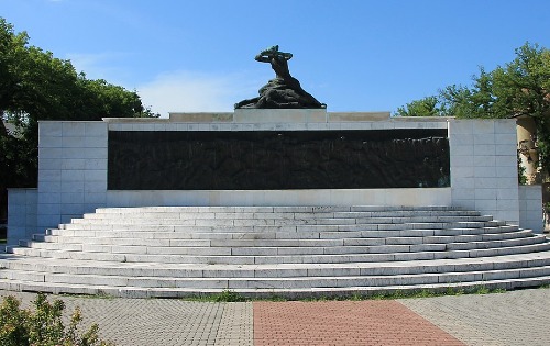 Споменик палим борцима и жртвама фашизма