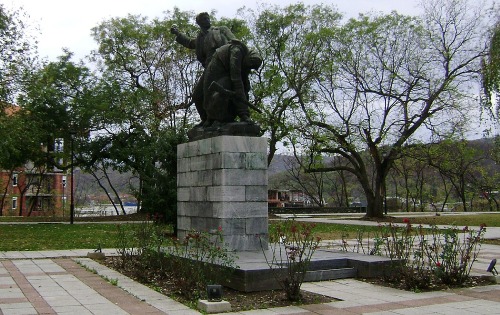 Споменик палим борцима у НОБ