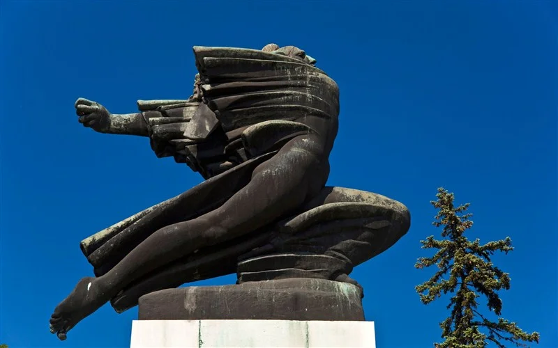 Споменик захвалности Француској
