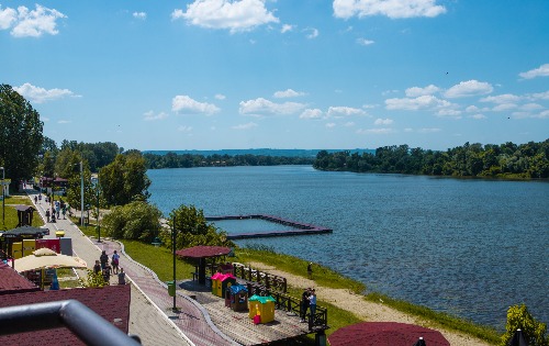 Сребрно језеро