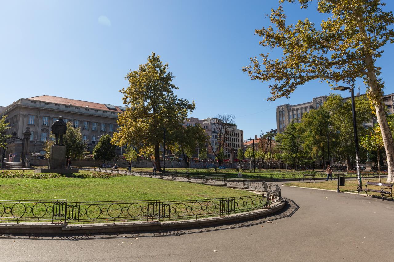 Студентски трг 